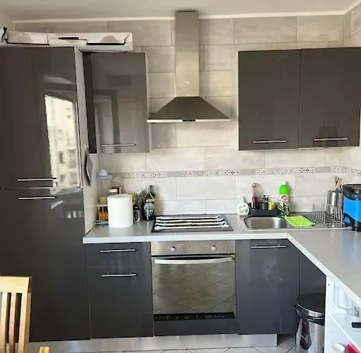 Apartment Double Privee, Partage