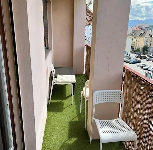 Double Privee, Partage *