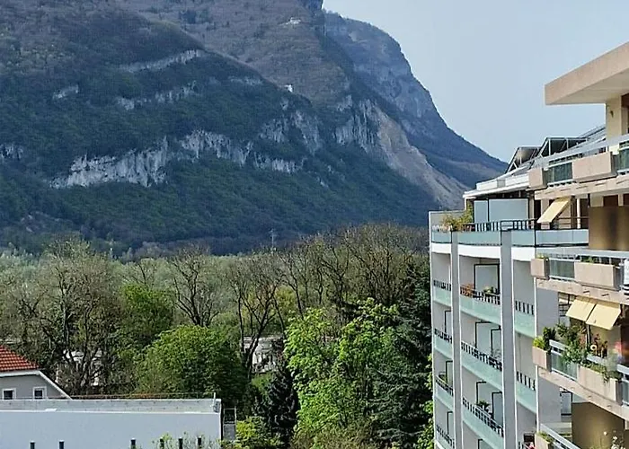 Apartment Double Privee, Partage